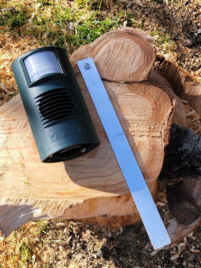 Repellers - CATWatch - RSPB Approved Ultrasonic Cat Deterrent